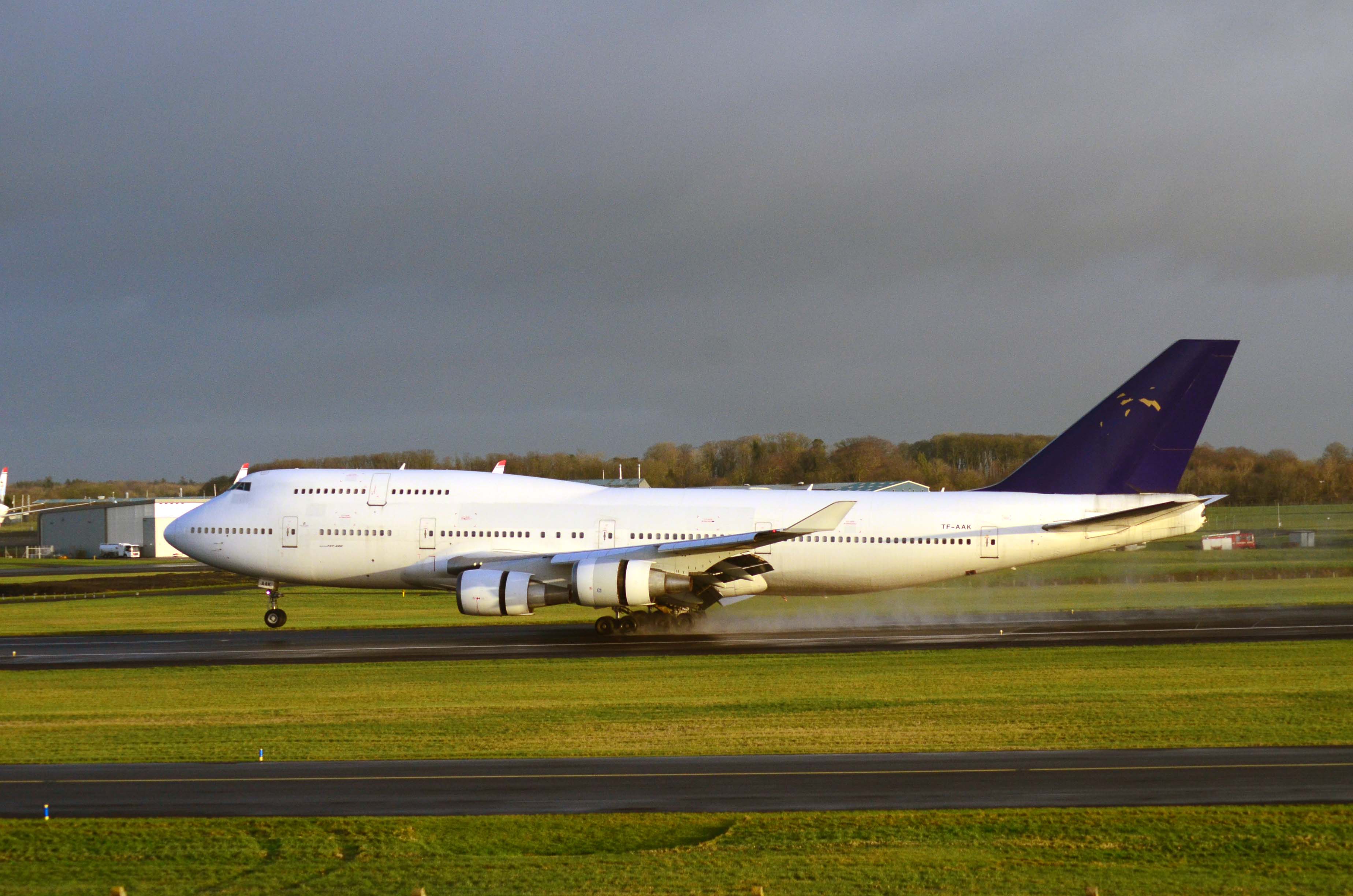 TF-AAK/TFAAK Air Atlanta Icelandic Boeing 747-428 Photo by FlyDroo - AVSpotters.com