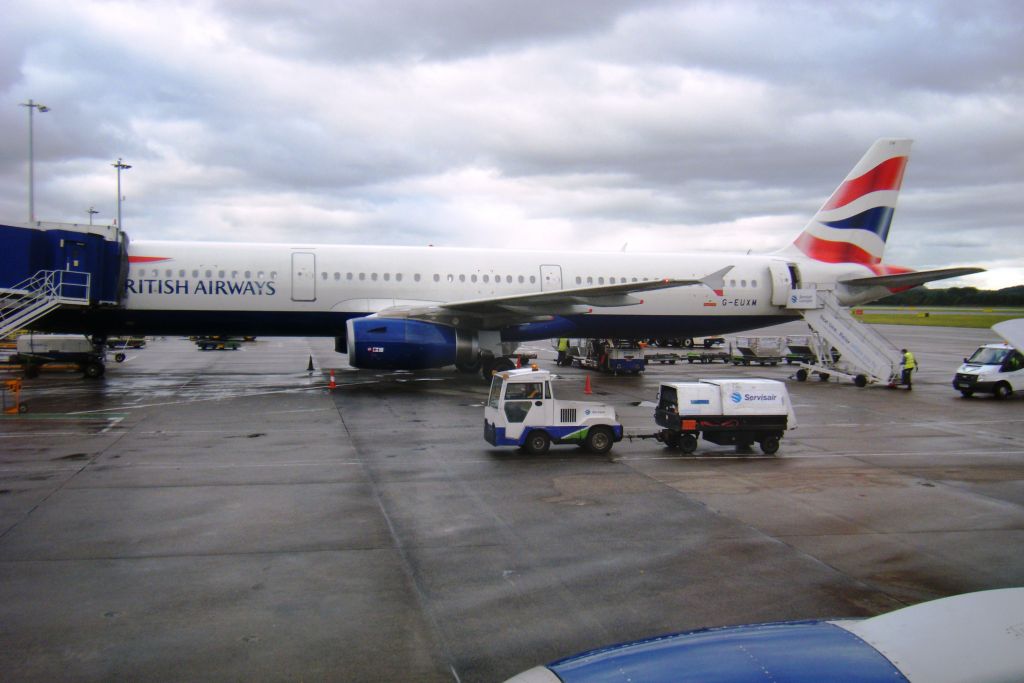 G-EUXM/GEUXM British Airways Airbus A321-231 Photo by RJflyer - AVSpotters.com