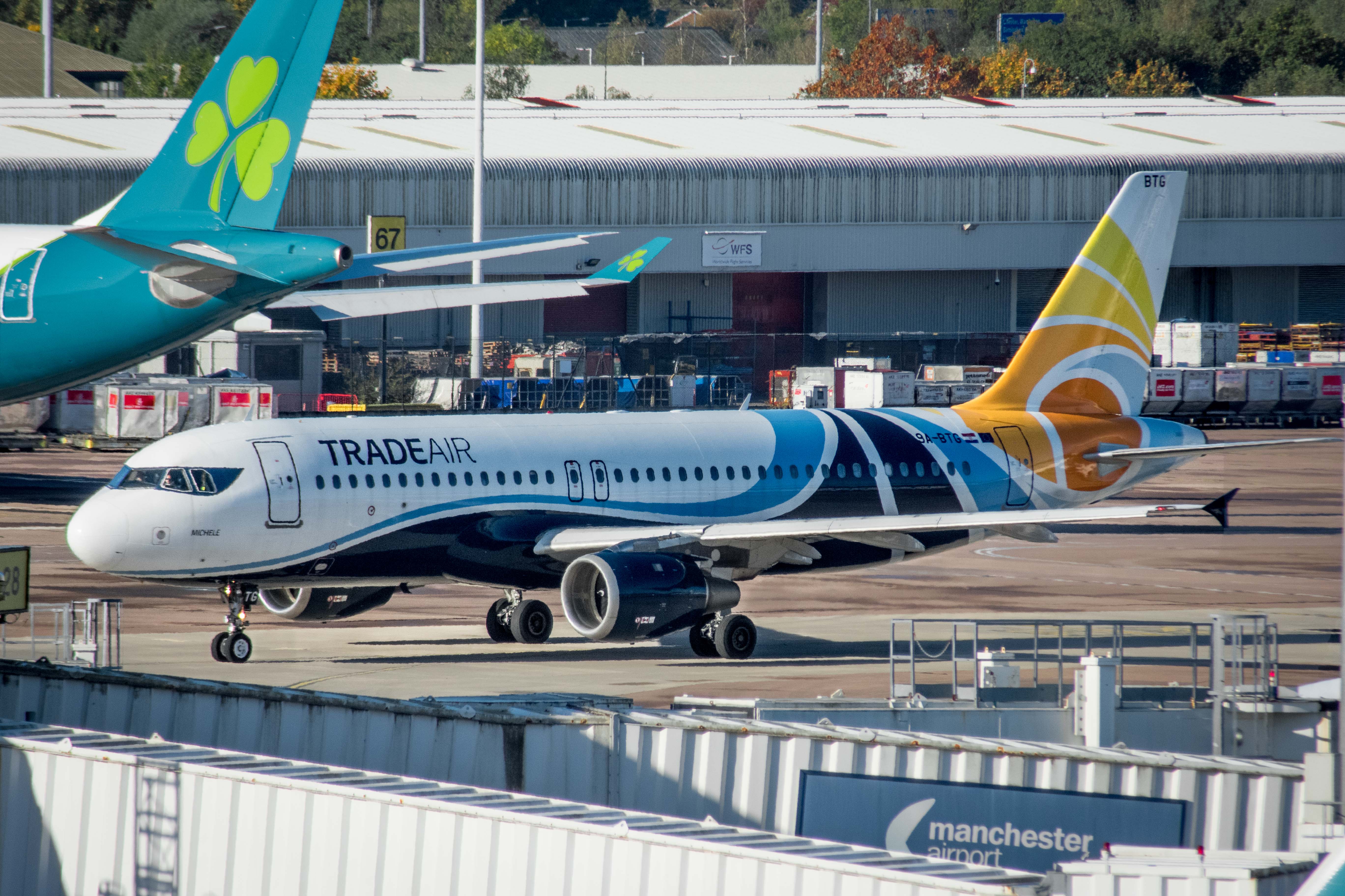 9A-BTG/9ABTG Trade Air Airbus A320-212 Photo by AV8 Photos - AVSpotters.com