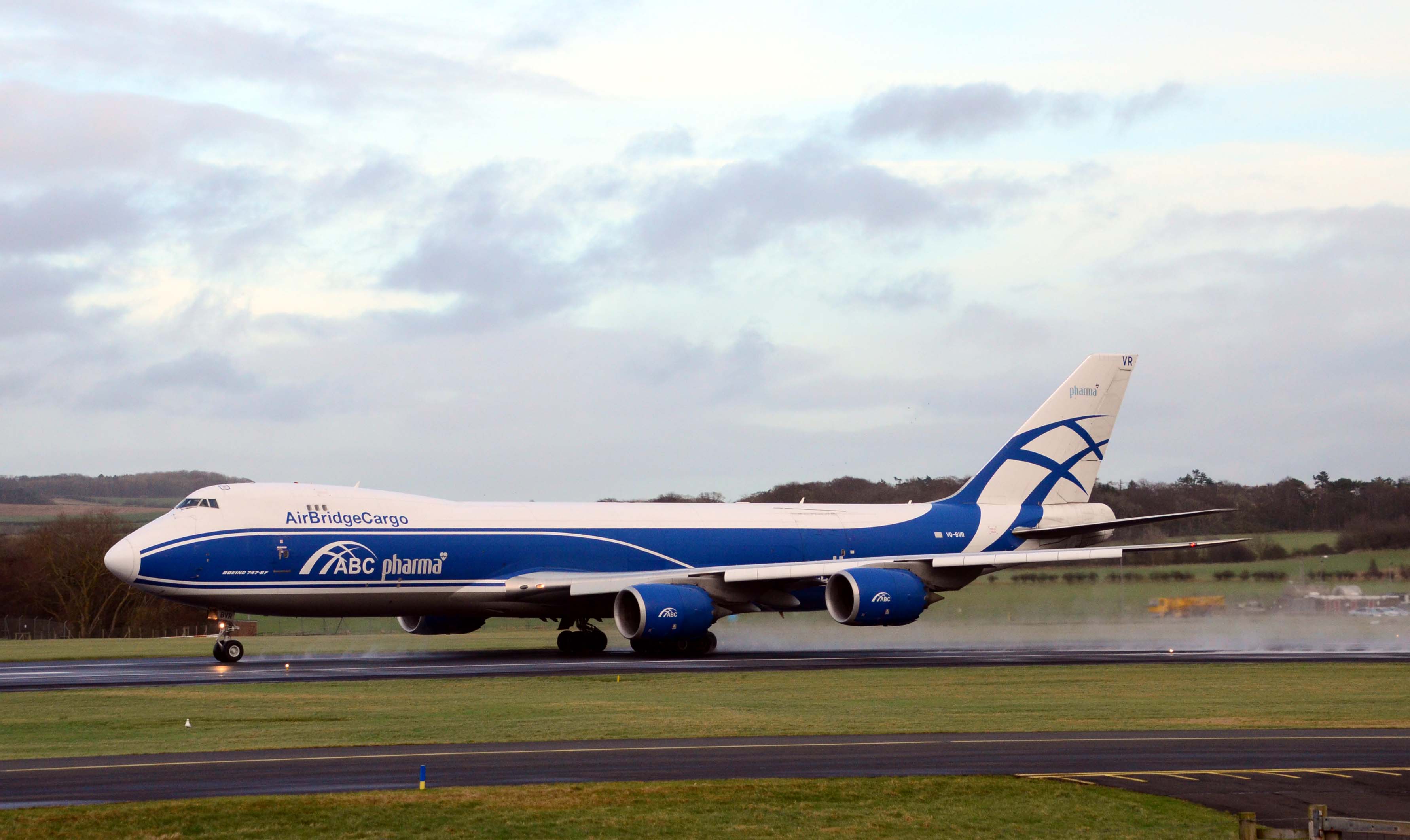 VQ-BVR/VQBVR AirBridgeCargo Boeing 747-867F Photo by FlyDroo - AVSpotters.com