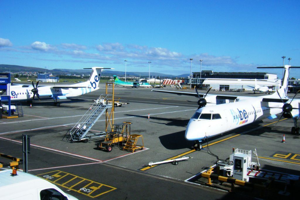 G-ECOP/GECOP FlyBe Bombardier DHC-8-402 Photo by RJflyer - AVSpotters.com