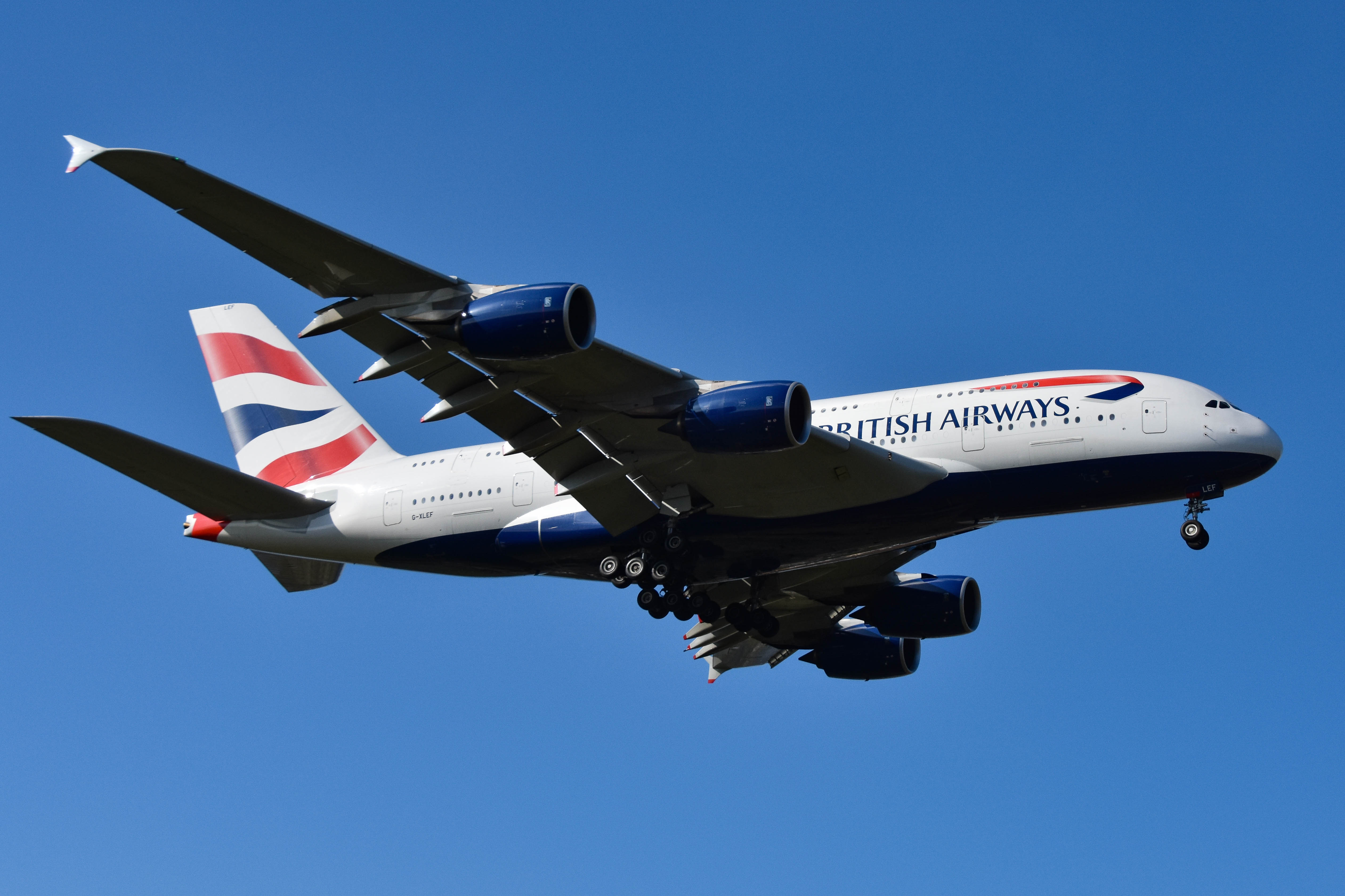 G-XLEF/GXLEF British Airways Airbus A380-841 Photo by colinw - AVSpotters.com