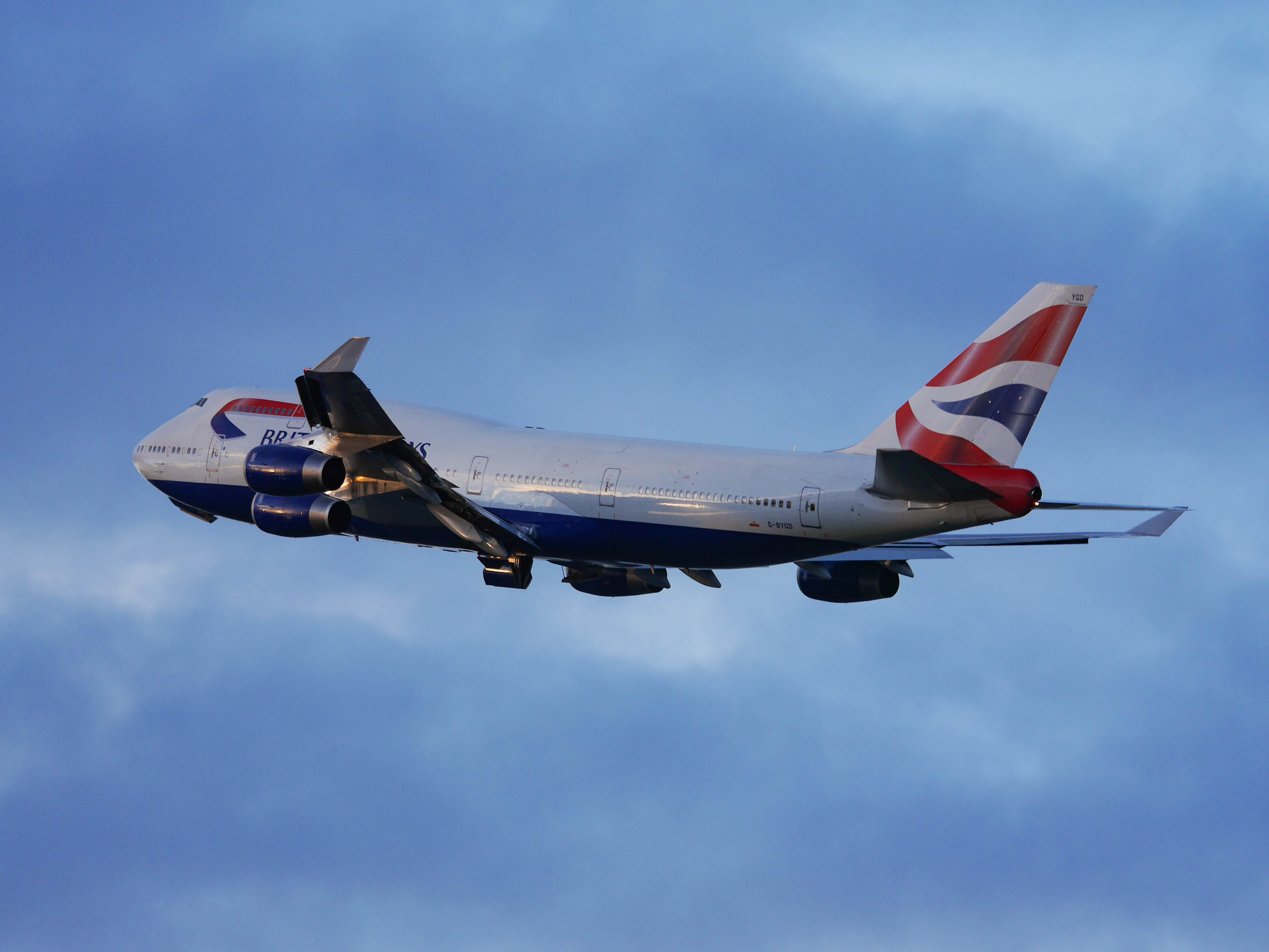 G-BYGD/GBYGD British Airways Boeing 747-436 Photo by colinw - AVSpotters.com