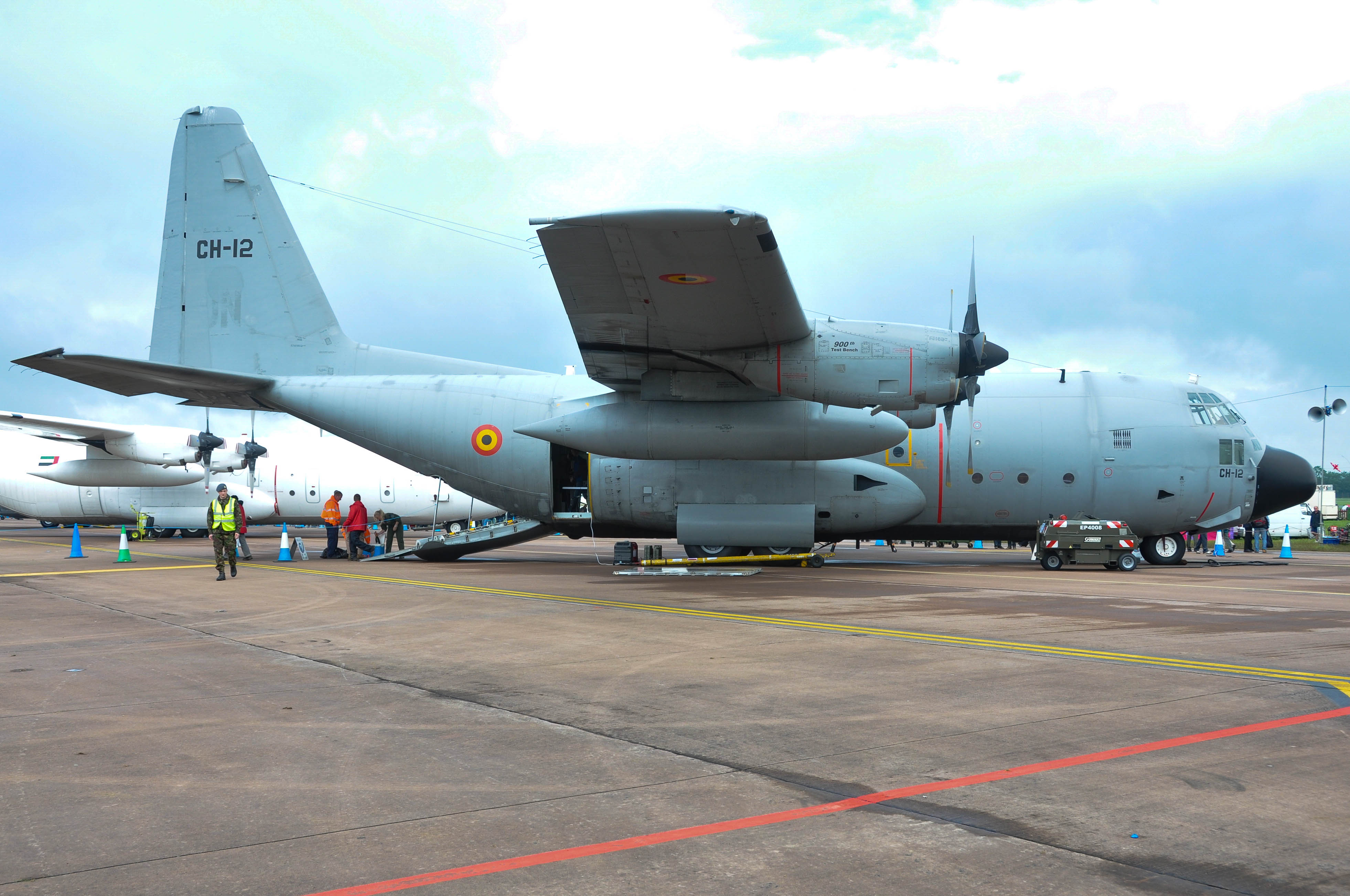 CH-12/CH12 Belgian Air Component Lockheed C-130 Hercules Airframe Information - AVSpotters.com