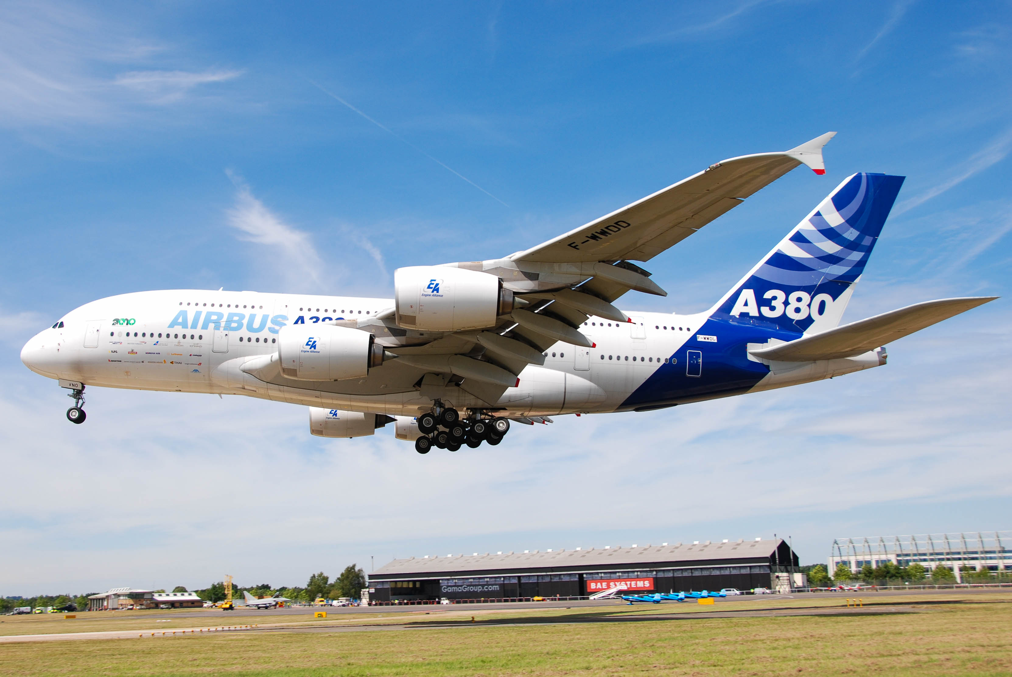 F-WWDD/FWWDD Preserved Airbus A380 Airframe Information - AVSpotters.com