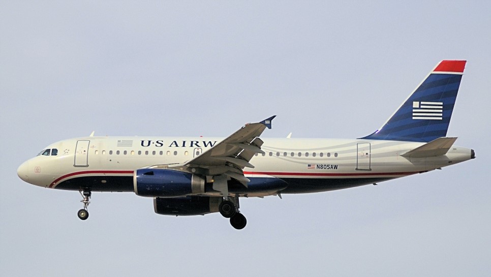 N805AW/N805AW US Airways Airbus A319-132 Photo by Warthog1 - AVSpotters.com