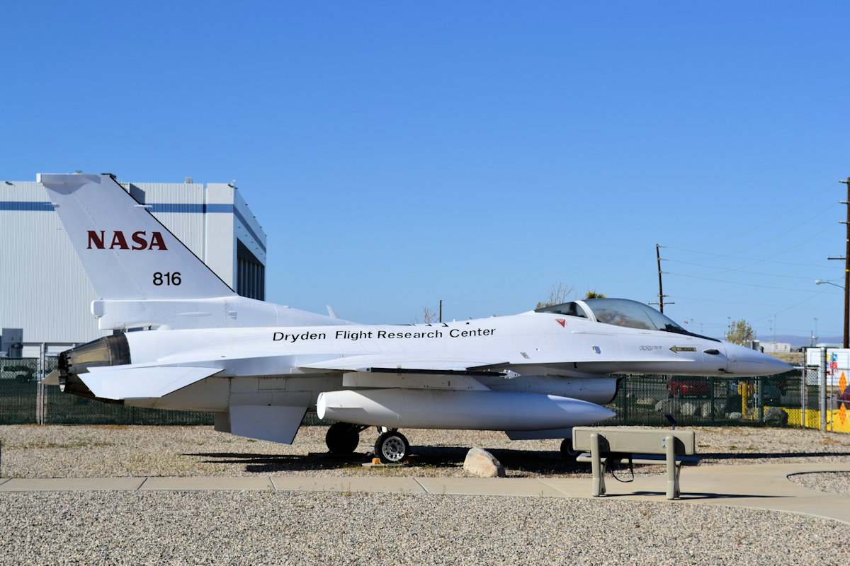 N816NA/N816NA Preserved General Dynamics F-16 Fighting Falcon Airframe Information - AVSpotters.com