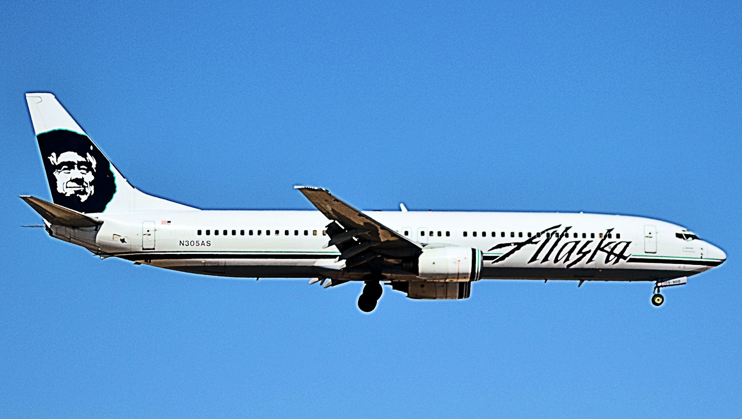 N305AS/N305AS Alaska Airlines Boeing 737-990 Photo by Warthog1 - AVSpotters.com