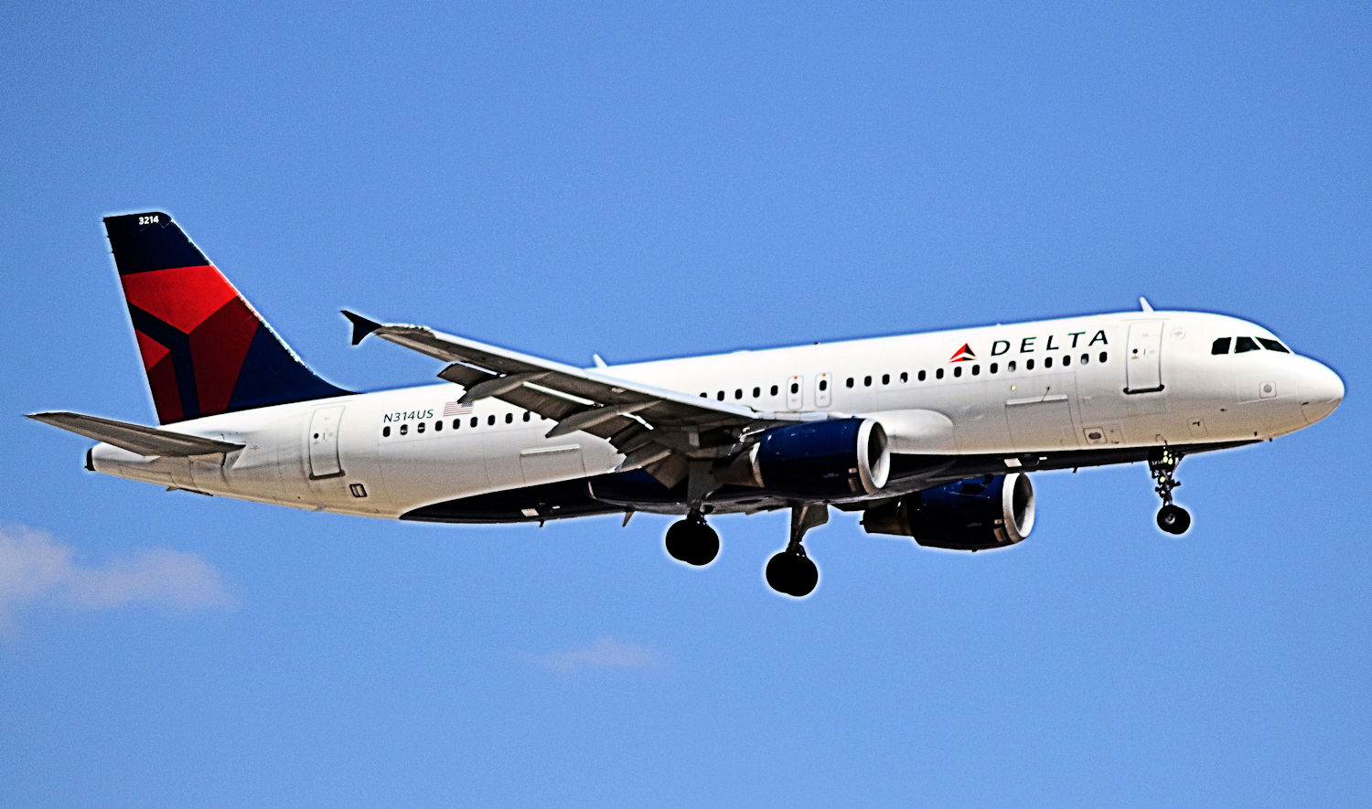 N314US /N314US  Delta Air Lines Airbus A320-211 Photo by Warthog1 - AVSpotters.com