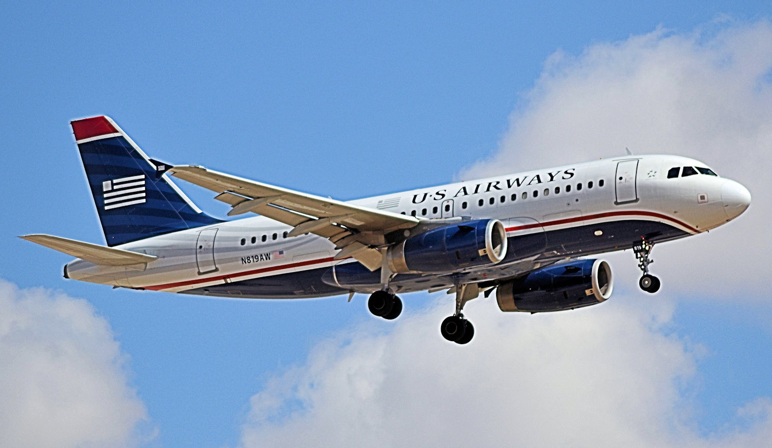 N819AW/N819AW US Airways Airbus A319-132 Photo by Warthog1 - AVSpotters.com