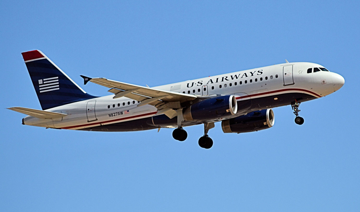 N827AW/N827AW US Airways Airbus A319-132 Photo by Warthog1 - AVSpotters.com