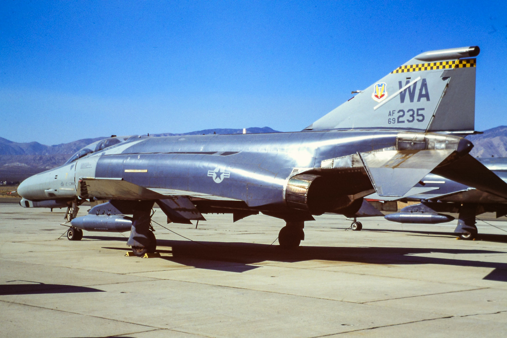 69-7235/697235 USAF - United States Air Force McDonnell-Douglas F-4 Phantom II Airframe Information - AVSpotters.com