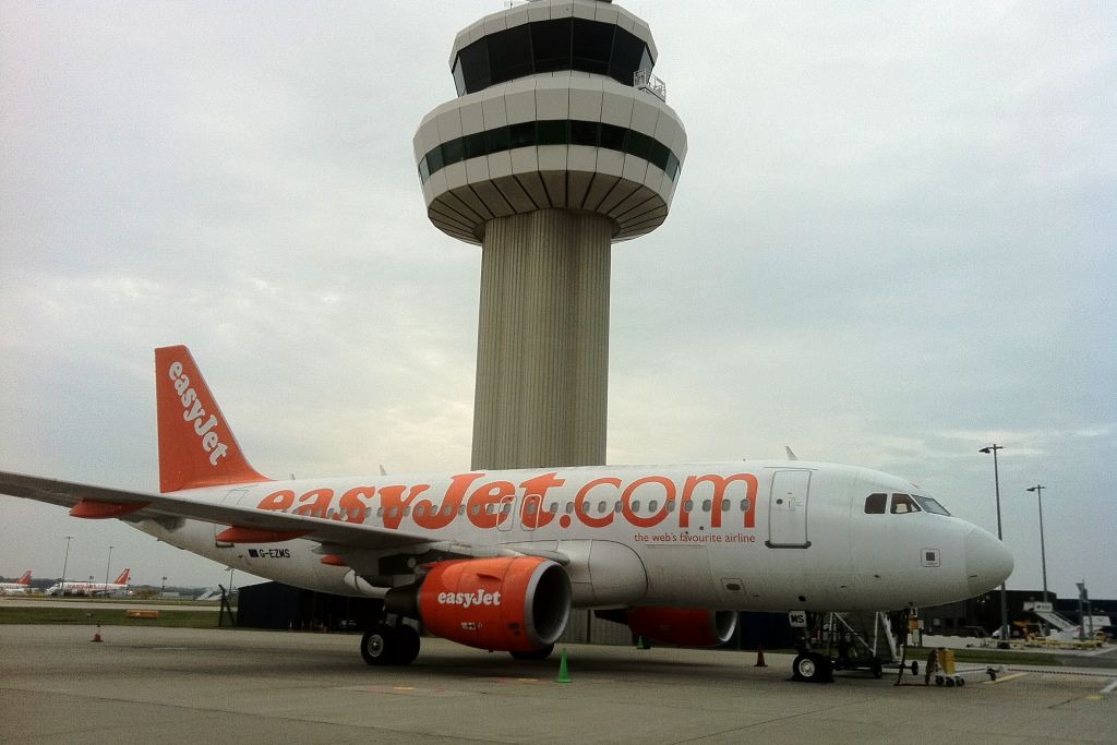 G-EZMS/GEZMS easyJet Airbus A319-111 Photo by RJflyer - AVSpotters.com