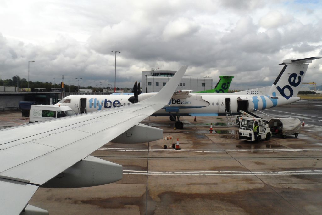 G-ECOO/GECOO FlyBe Bombardier DHC-8-402 Photo by RJflyer - AVSpotters.com