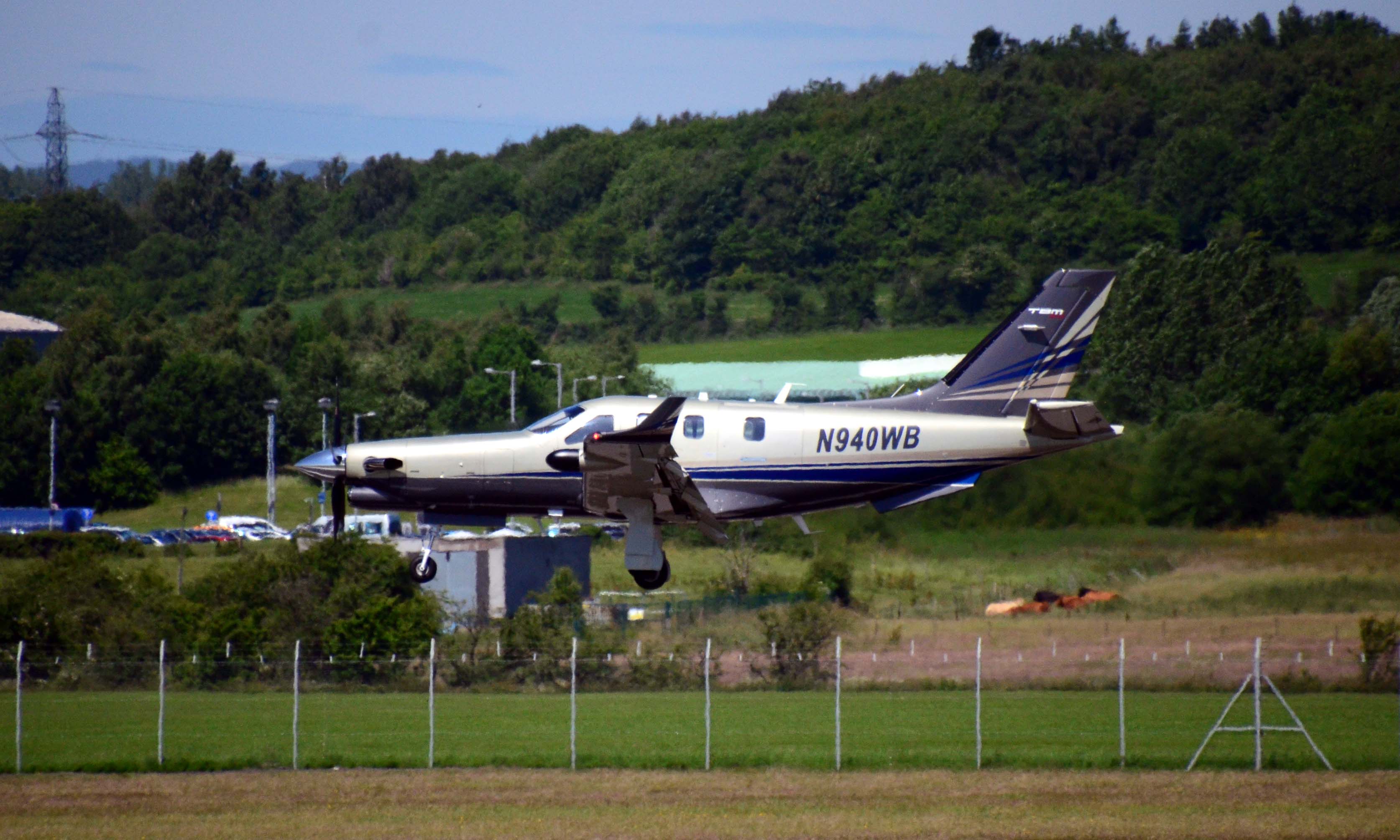 N940WB/N940WB Corporate Socata TBM-940 Photo by FlyDroo - AVSpotters.com