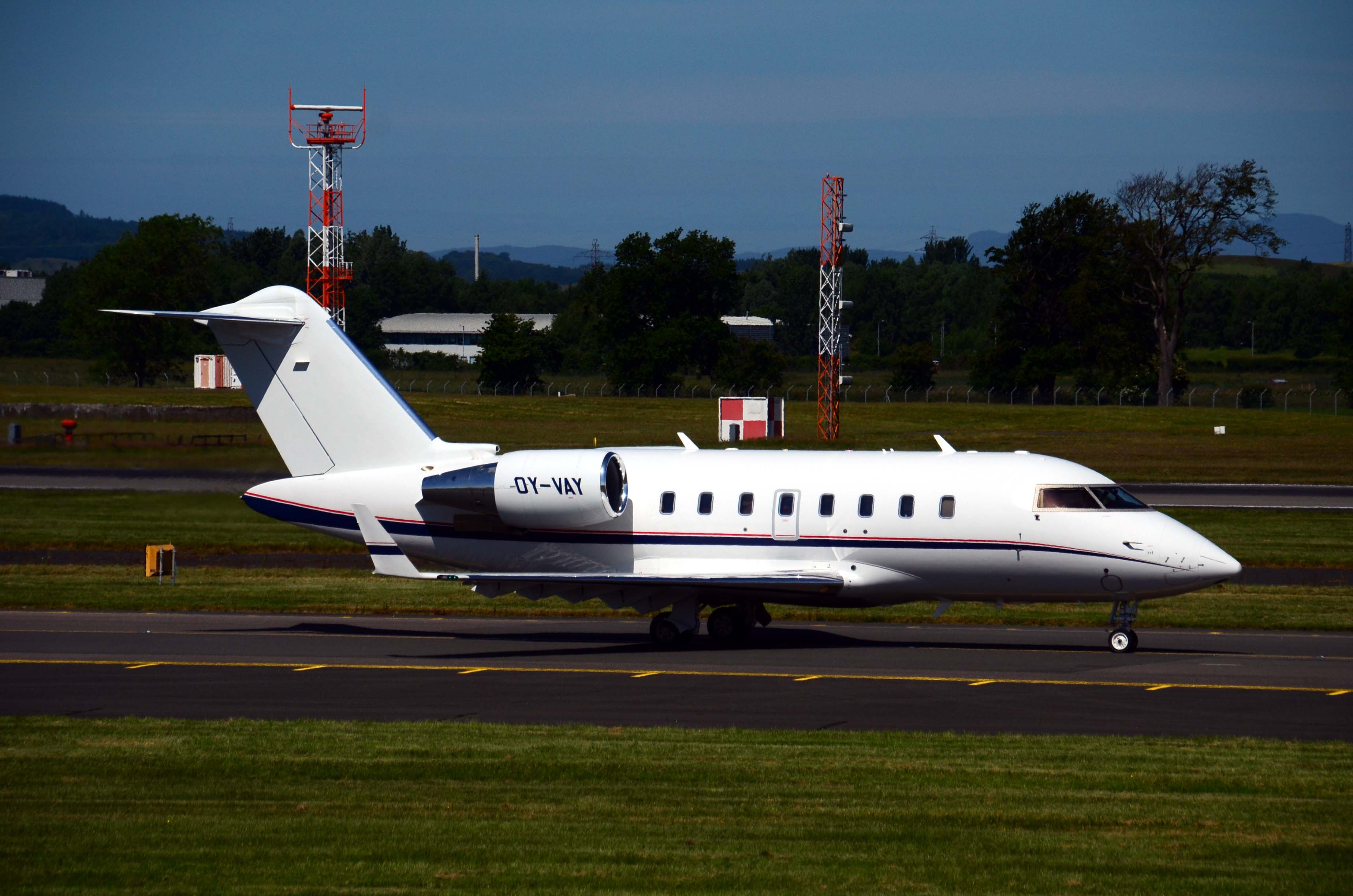 OY-VAY/OYVAY Corporate Bombardier CL-600-2B16 Challenger 605 Photo by FlyDroo - AVSpotters.com