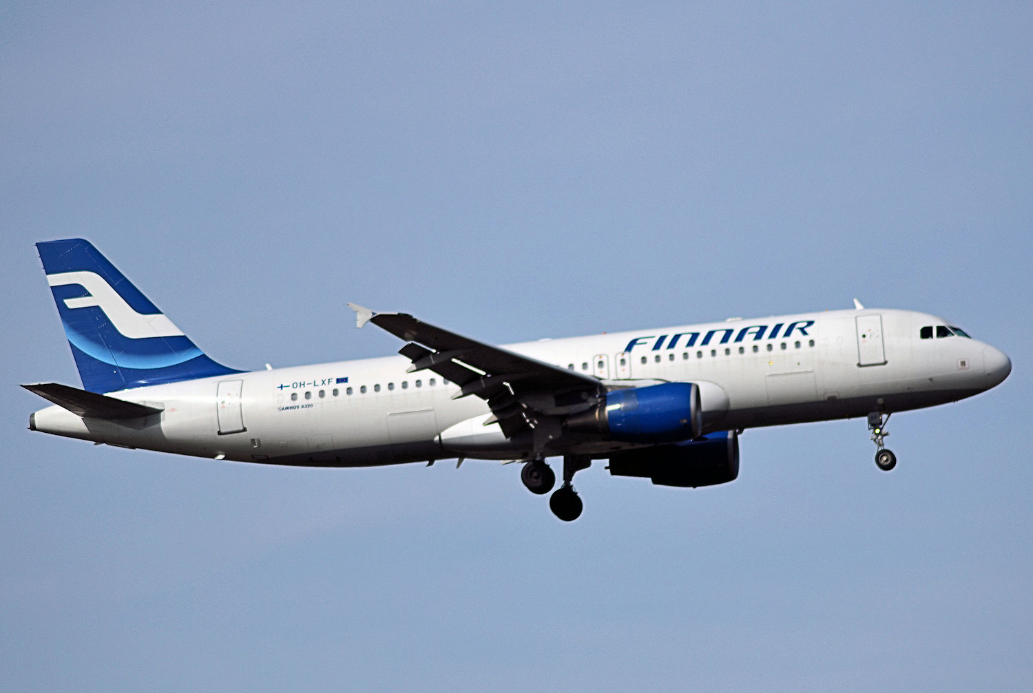 OH-LXF/OHLXF Finnair Airbus A320 Airframe Information - AVSpotters.com