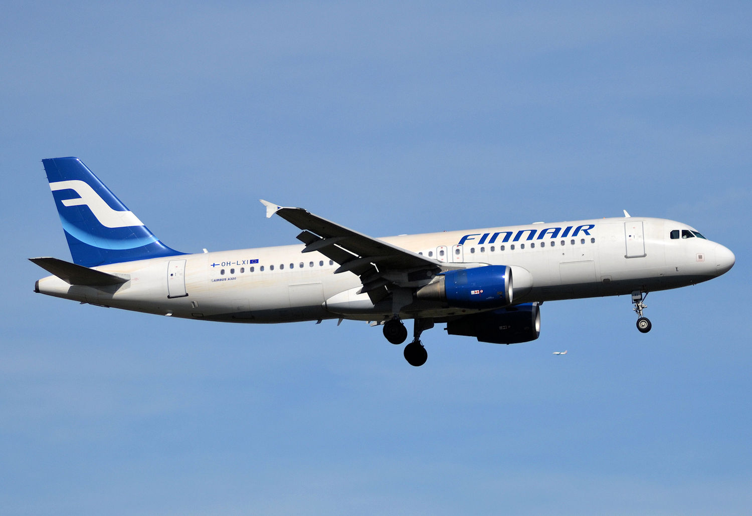 OH-LXI/OHLXI Finnair Airbus A320 Airframe Information - AVSpotters.com
