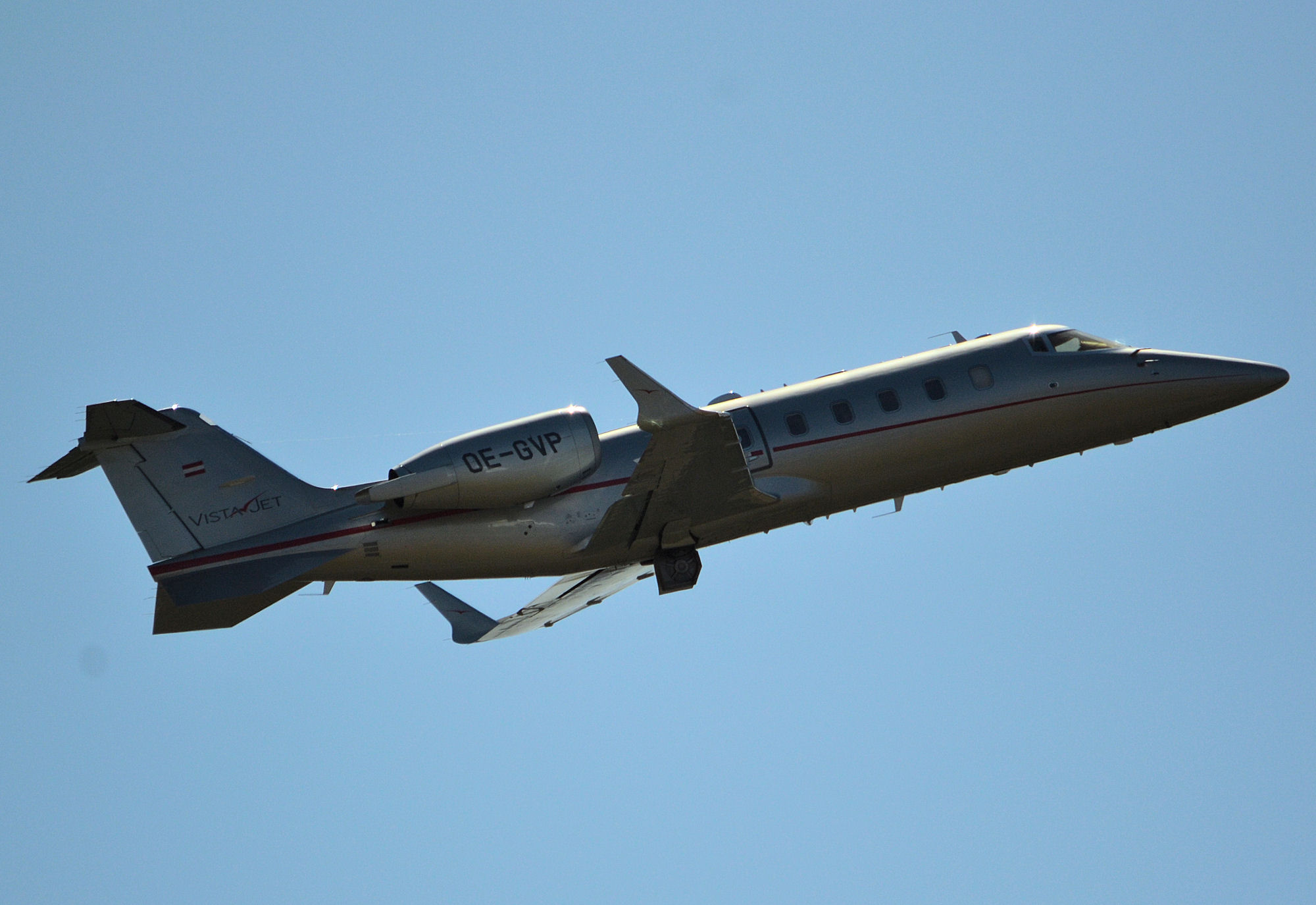 OE-GVP/OEGVP Corporate Bombardier Learjet 60XR Photo by Warthog1 - AVSpotters.com