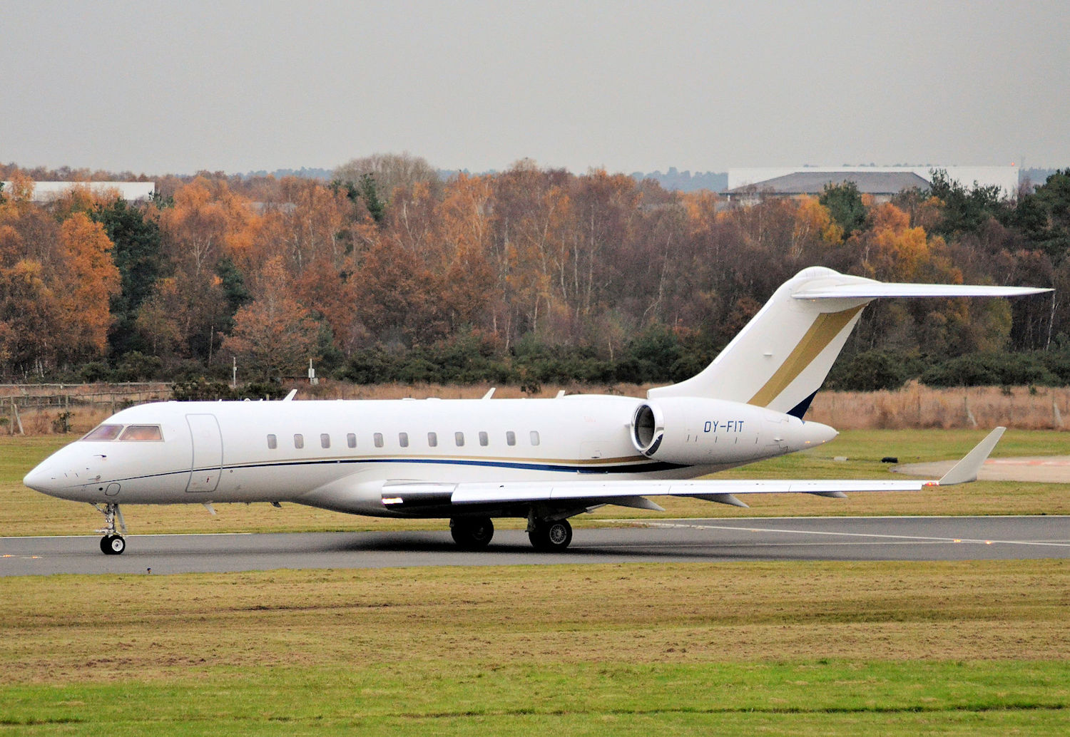 OY-FIT/OYFIT Corporate Bombardier BD-700-1A11 Global 5000 Photo by Warthog1 - AVSpotters.com