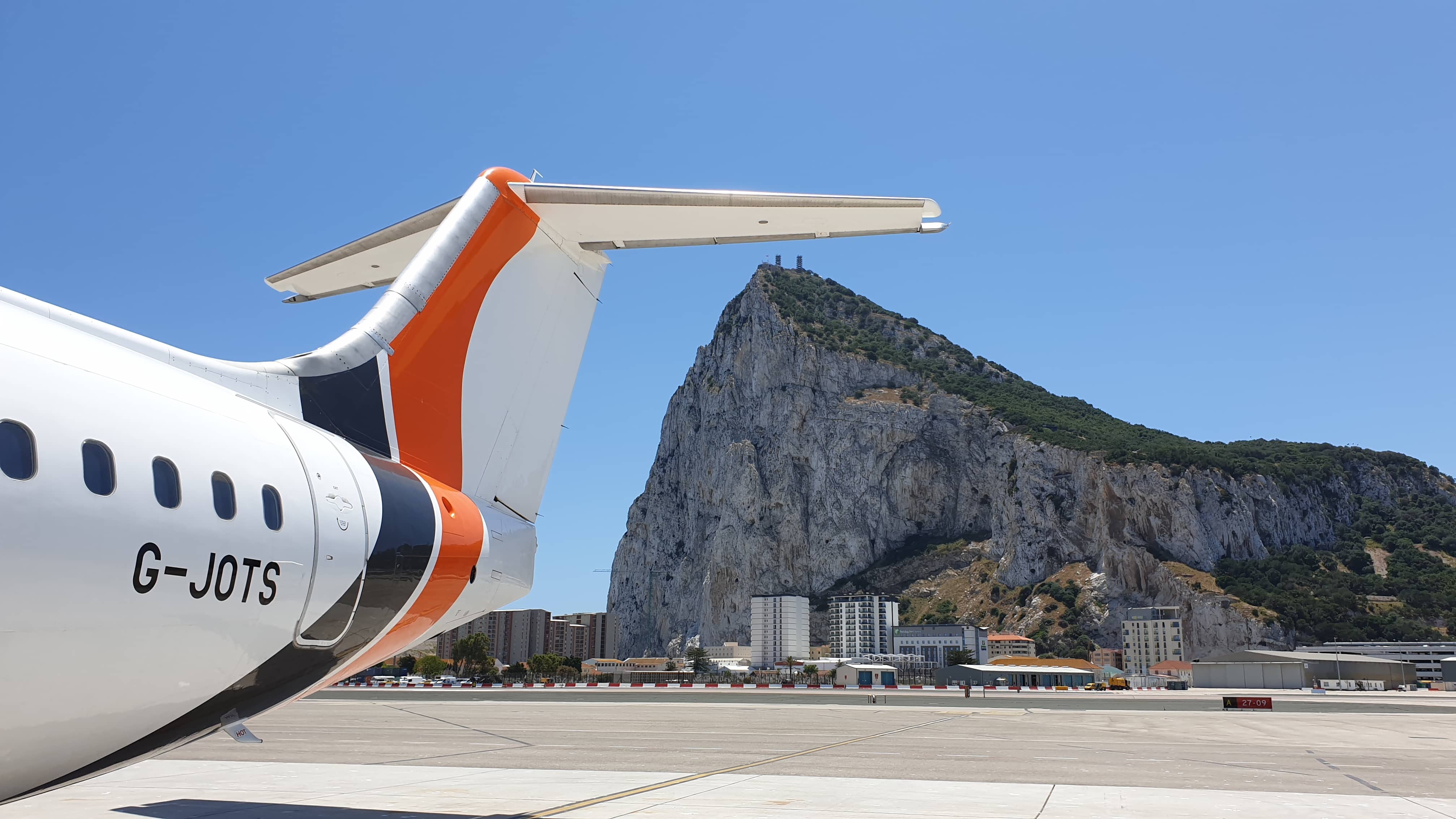 G-JOTS/GJOTS Jota Aviation British Aerospace Avro RJ100 Photo by RJflyer - AVSpotters.com