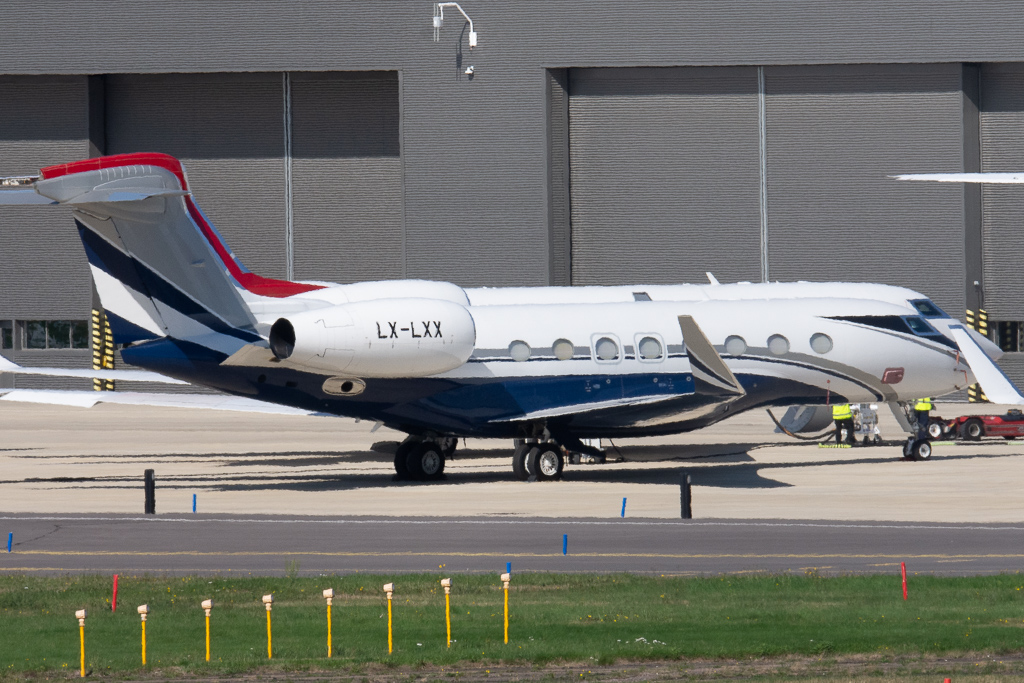 LX-LXX/LXLXX Corporate Gulfstream G650 Photo by colinw - AVSpotters.com