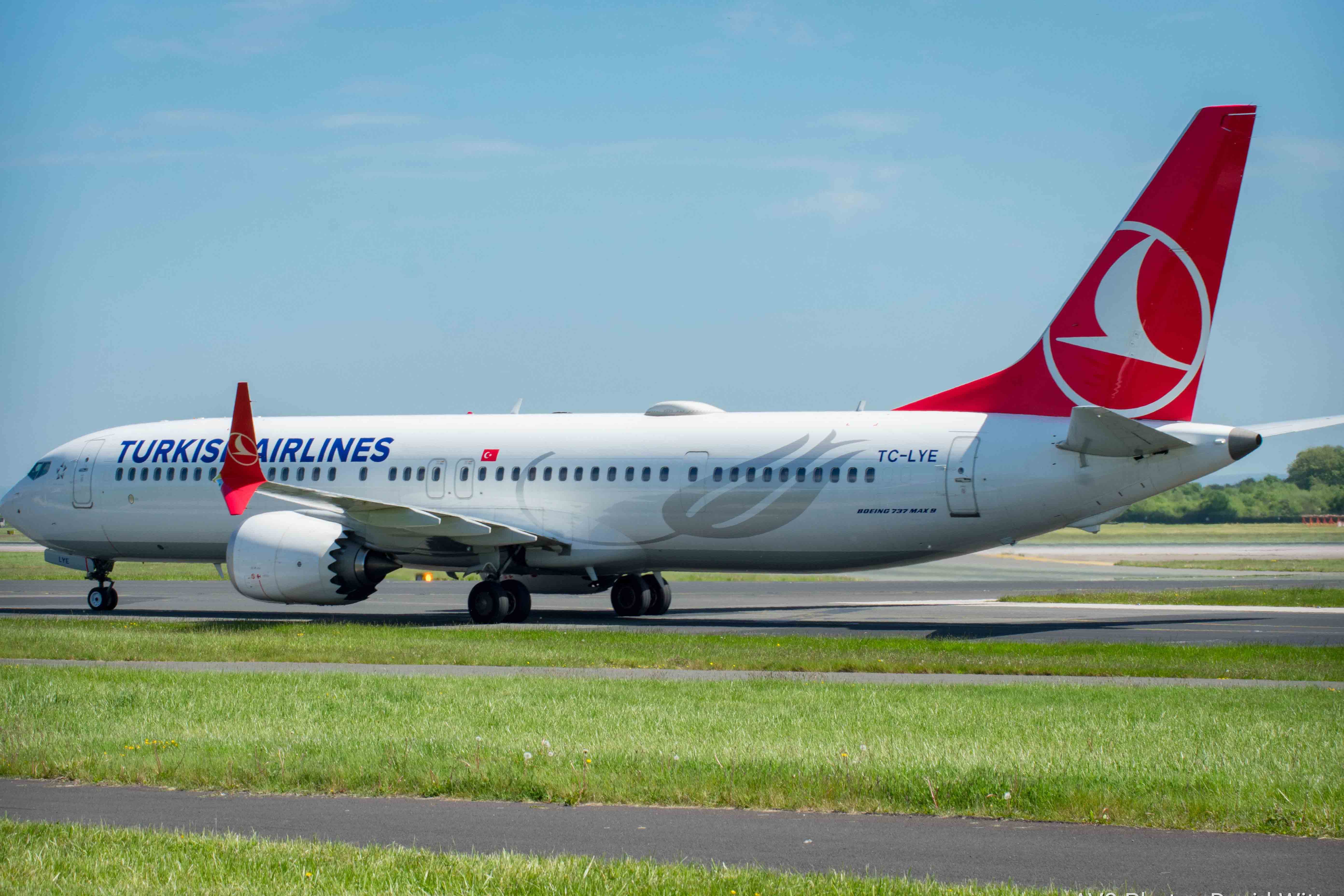 TC-LYE/TCLYE THY Turkish Airlines Boeing 737-MAX9 Photo by AV8 Photos - AVSpotters.com