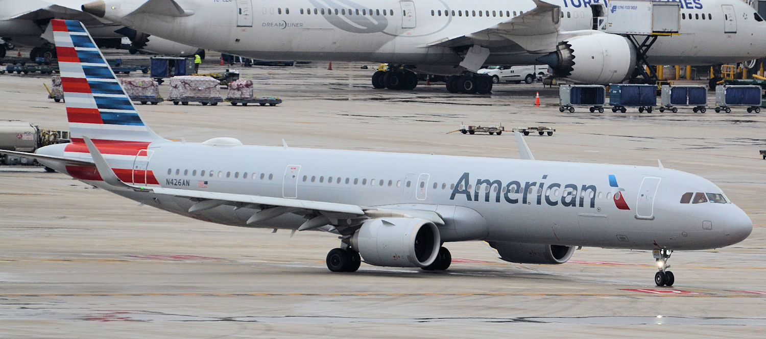 N426AN/N426AN American Airlines Airbus A321-253nx Photo by Warthog1 - AVSpotters.com