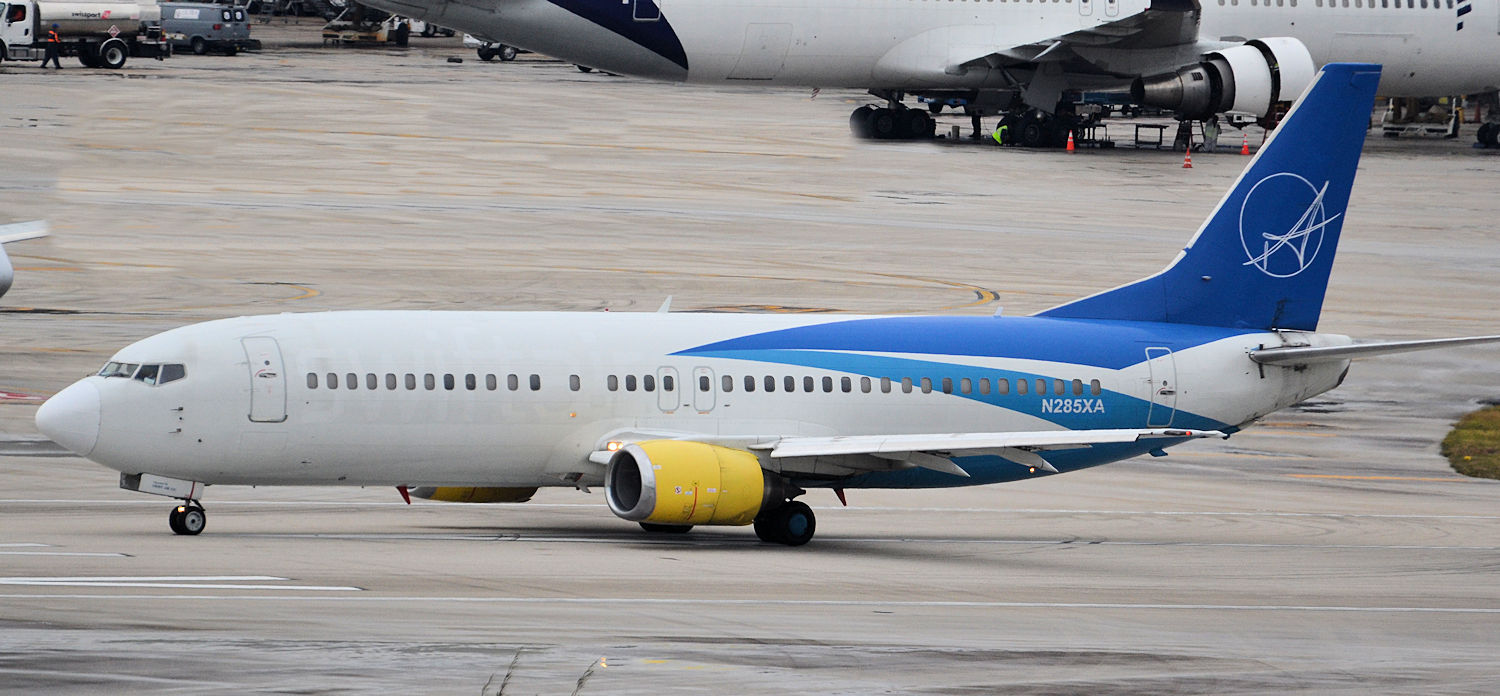 N285XA/N285XA iAero Airways Boeing 737-4Q8 Photo by Warthog1 - AVSpotters.com