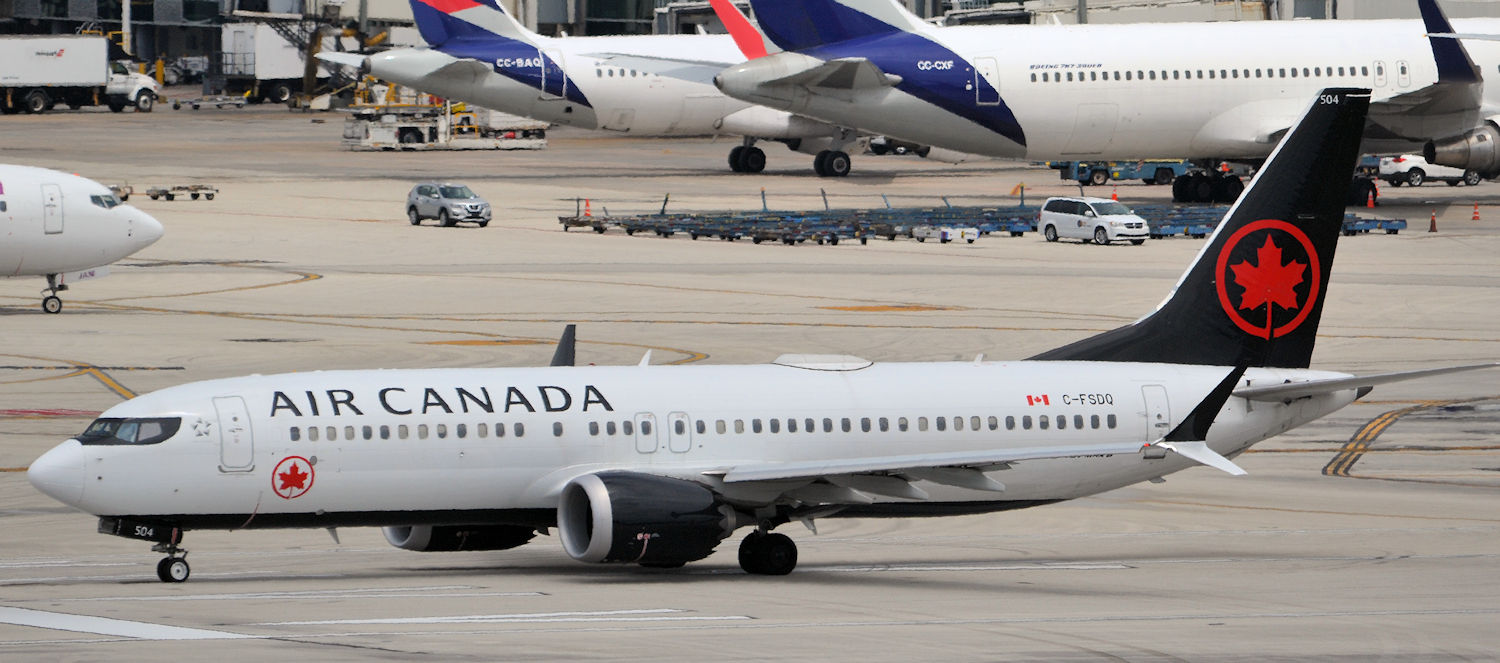 C-FSDQ/CFSDQ Air Canada Boeing 737-MAX8 Photo by Warthog1 - AVSpotters.com