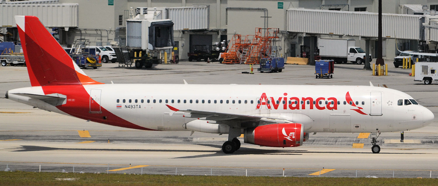 N493TA/N493TA Avianca Costa Rica Airbus A320-233 Photo by Warthog1 - AVSpotters.com