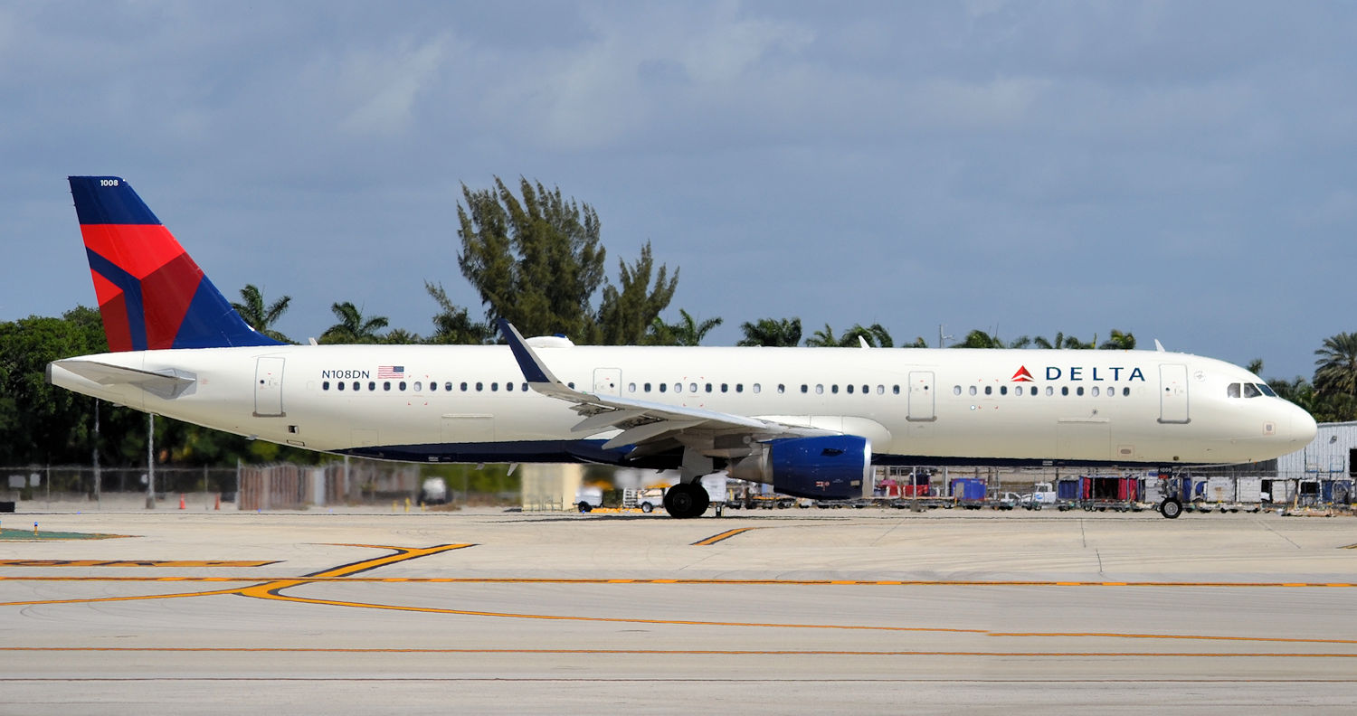 N108DN/N108DN Delta Air Lines Airbus A321-211(SL) Photo by Warthog1 - AVSpotters.com