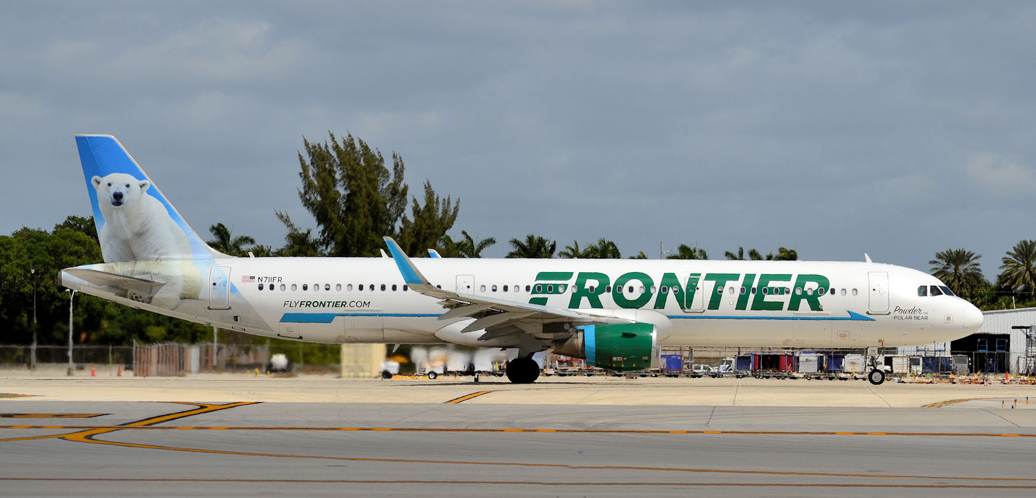 N711FR/N711FR Frontier Airlines Airbus A321-211(SL) Photo by Warthog1 - AVSpotters.com