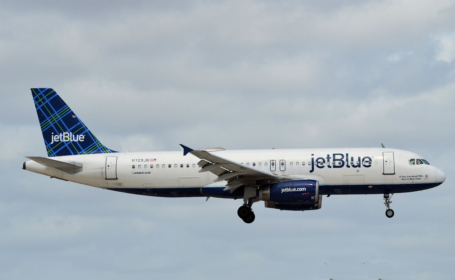 N729JB/N729JB JetBlue Airways Airbus A320-232 Photo by Warthog1 - AVSpotters.com