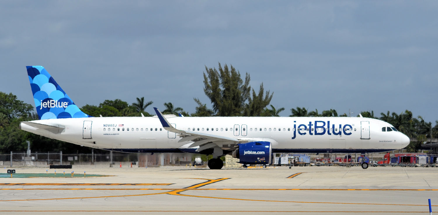 N2002J/N2002J JetBlue Airways Airbus A321-271nx Photo by Warthog1 - AVSpotters.com