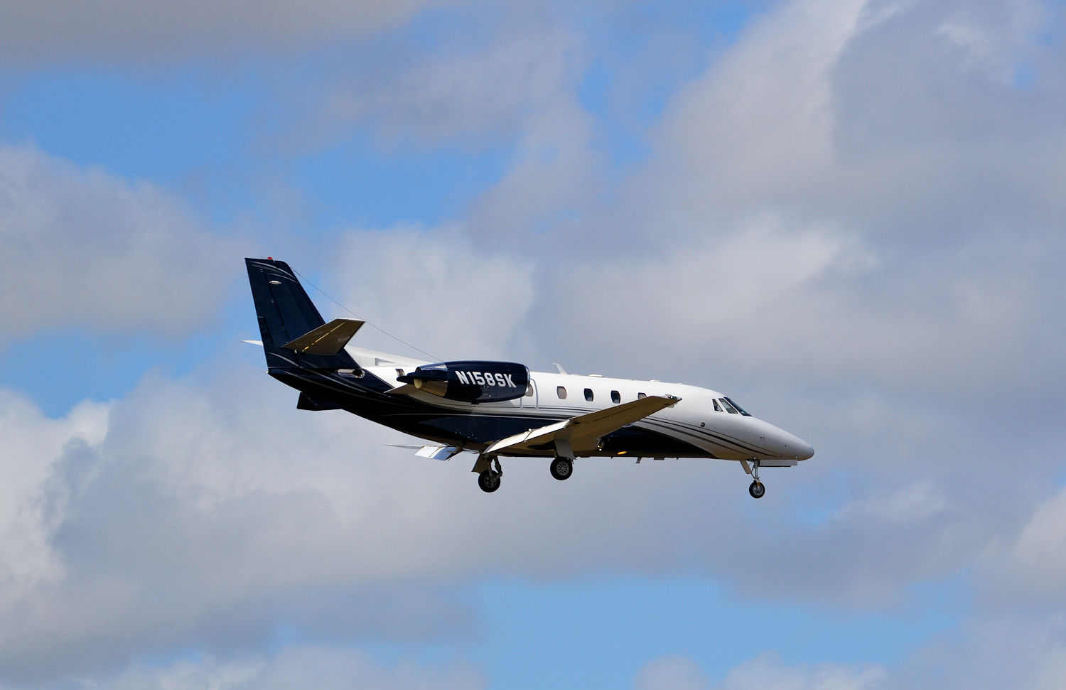 N158SK/N158SK Corporate Cessna 560XL Citation XLS+ Photo by Warthog1 - AVSpotters.com