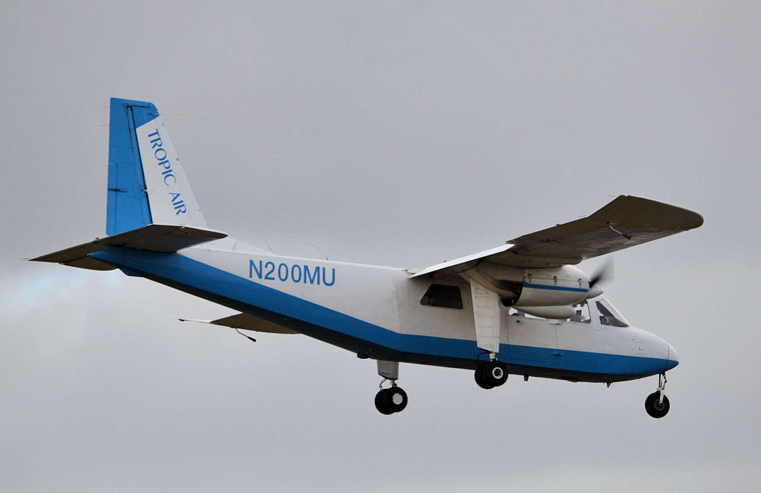 N200MU/N200MU Private Britten-Norman Islander Airframe Information - AVSpotters.com