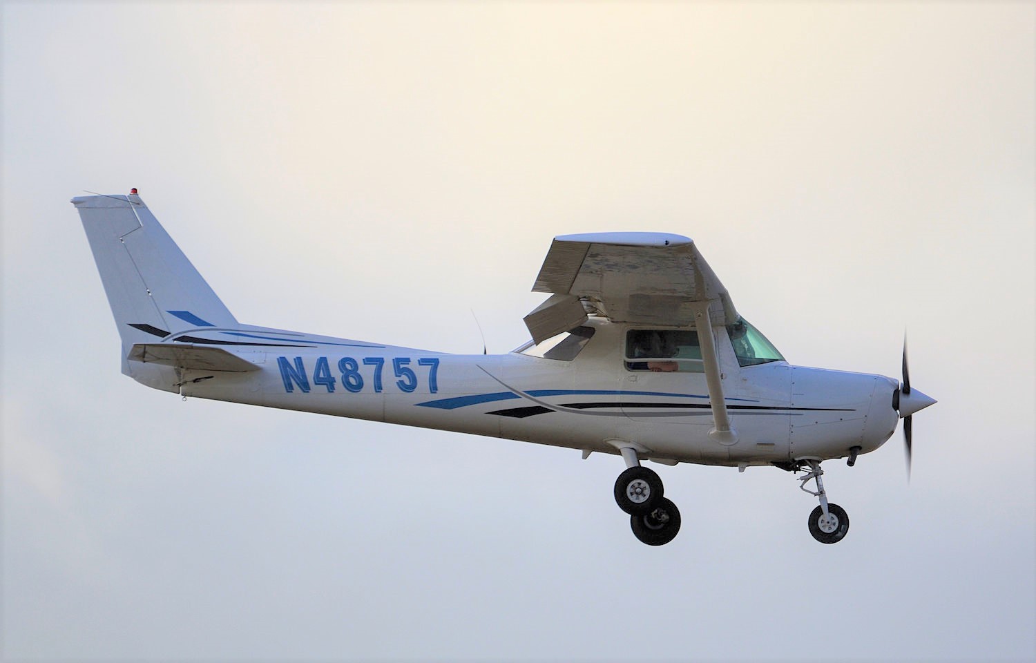N48757/N48757 Private Cessna 152 Series Airframe Information - AVSpotters.com