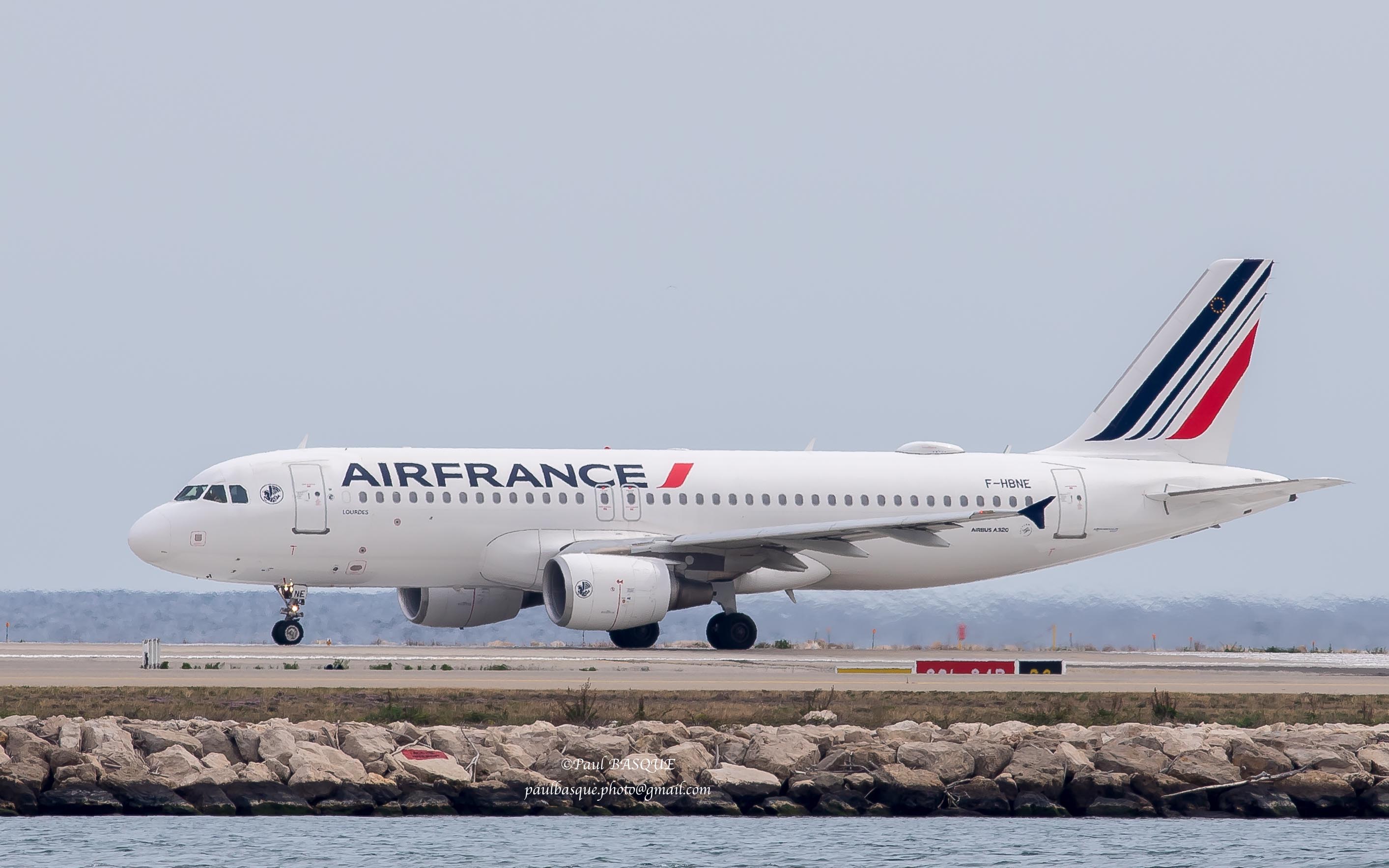 F-HBNE/FHBNE Air France Airbus A320-214 Photo by Erazkiel - AVSpotters.com