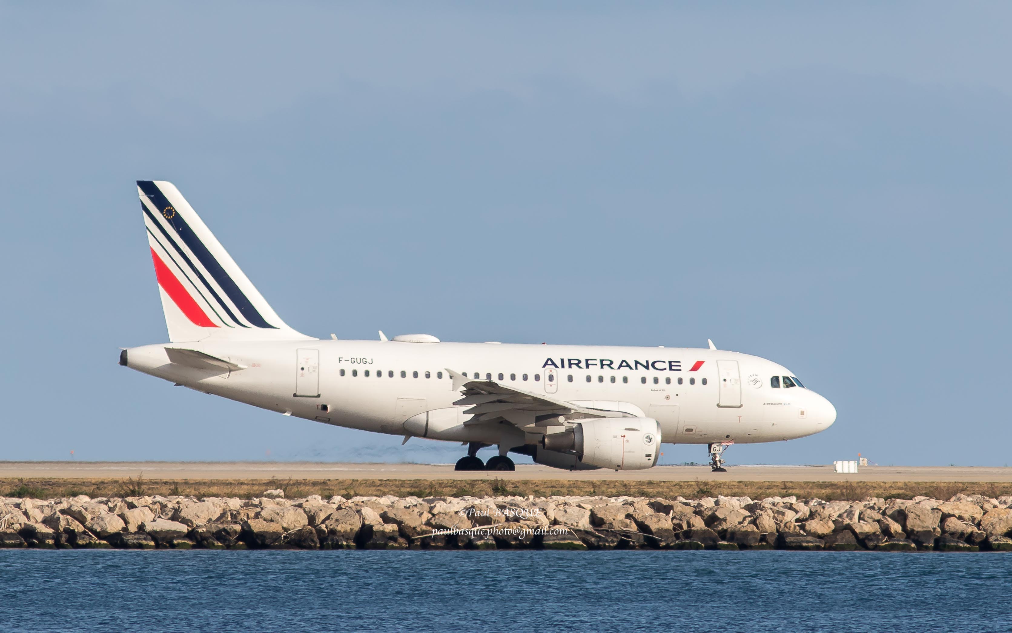 F-GUGJ/FGUGJ Air France Airbus A318-111 Photo by Erazkiel - AVSpotters.com