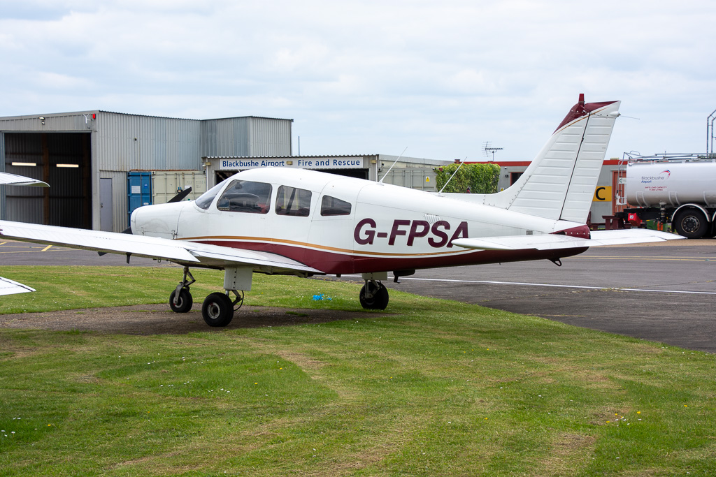 G-FPSA/GFPSA Private Piper PA-28 Cherokee Airframe Information - AVSpotters.com