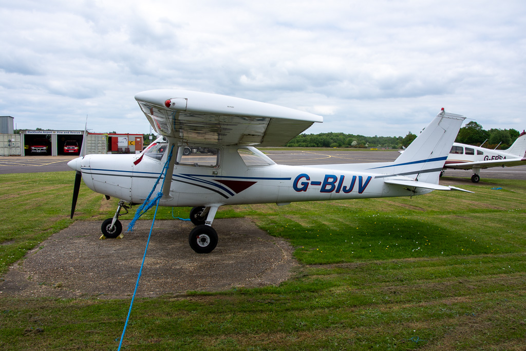 G-BIJV/GBIJV Private Cessna 152 Series Airframe Information - AVSpotters.com