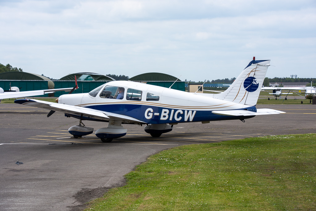 G-BICW/GBICW Private Piper PA-28 Cherokee Airframe Information - AVSpotters.com