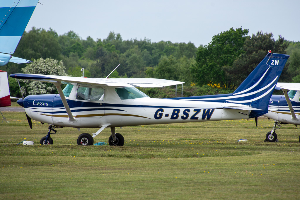 G-BSZW/GBSZW Private Cessna Cessna 152 Photo by colinw - AVSpotters.com
