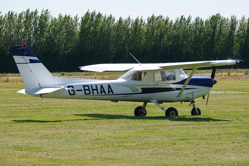 G-BHAA/GBHAA Private Cessna 152 Series Airframe Information - AVSpotters.com