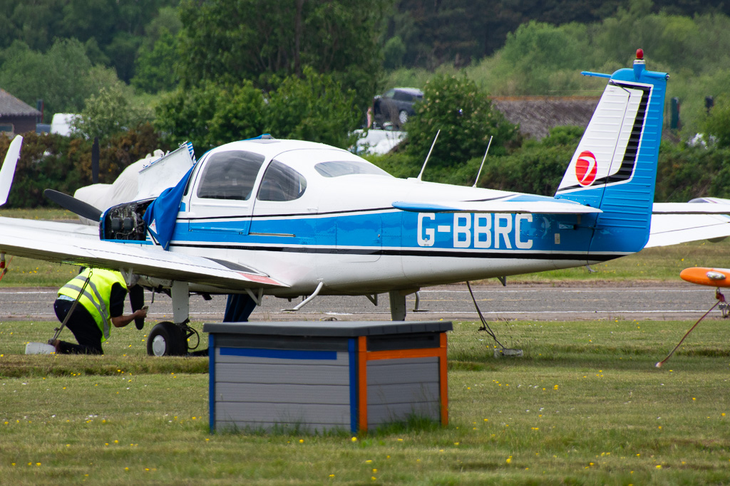 G-BBRC/GBBRC Private Fuji FA-200 Aero Subaru Airframe Information - AVSpotters.com