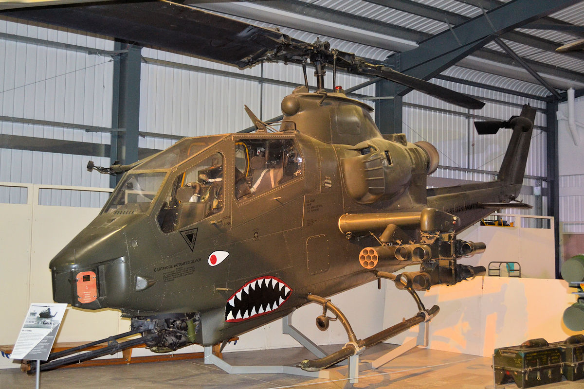 70-15990/7015990 Preserved Bell Helicopters AH-1F Cobra Photo by Warthog1 - AVSpotters.com