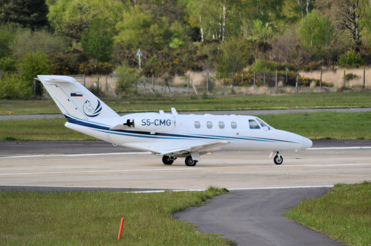 S5-CMG/S5CMG Corporate Cessna CitationJet Airframe Information - AVSpotters.com