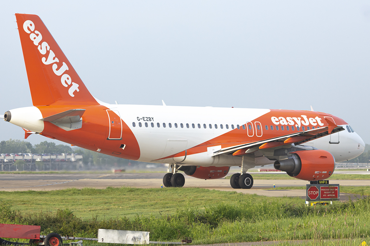 G-EZBY/GEZBY easyJet Airbus A319 Airframe Information - AVSpotters.com
