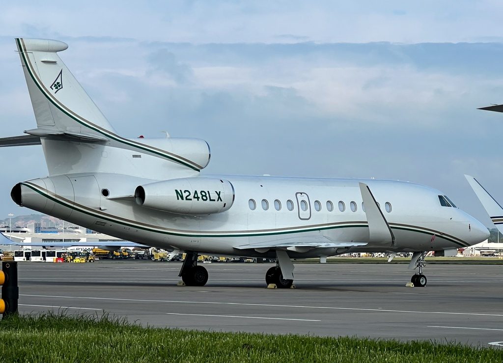 N248LX/N248LX Corporate Dassault Falcon 900EX Airframe Information - AVSpotters.com